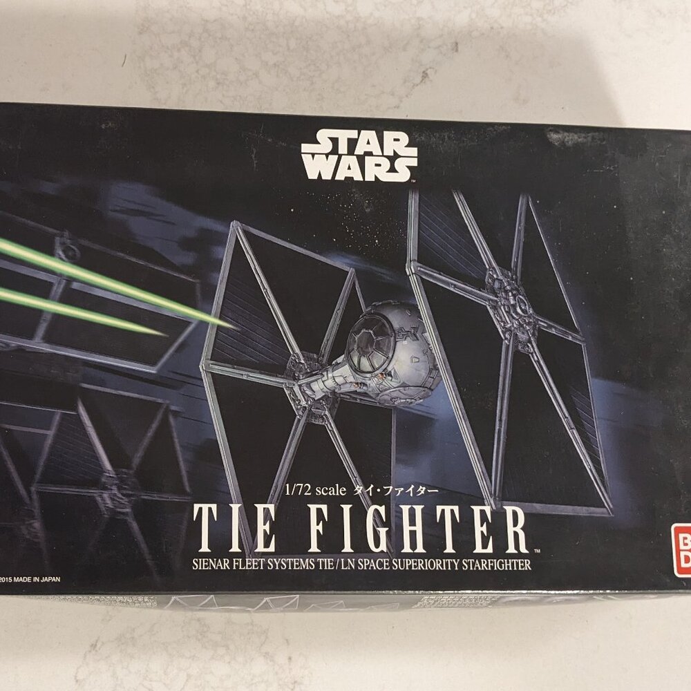 Bandai Hobby Star Wars 1/72 Tie Fighter  Model Kit